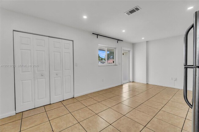 Foto del edificio - 3632 NW 194th Terrace