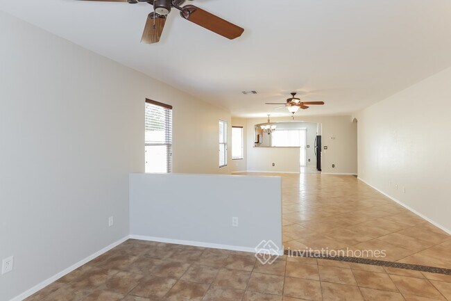 Building Photo - 211 N 152nd Dr
