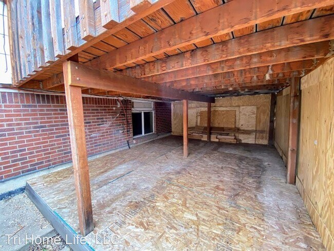 Foto del edificio - 3 br, 2 bath House - 3241 S Marshall St