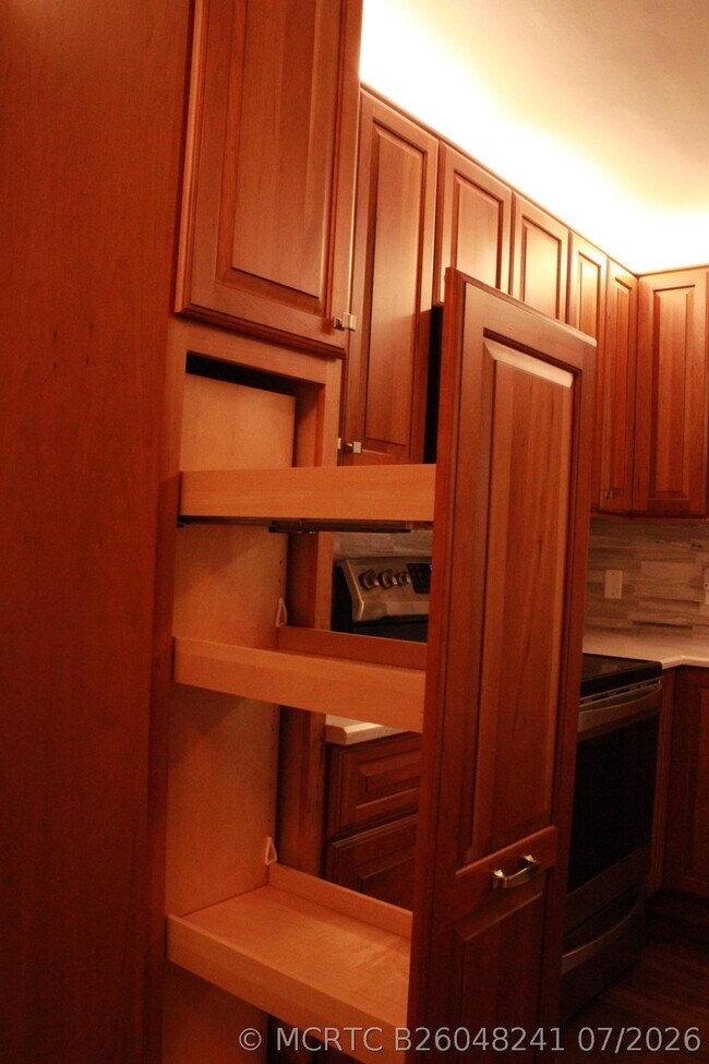 Foto del edificio - 716 7th Ln