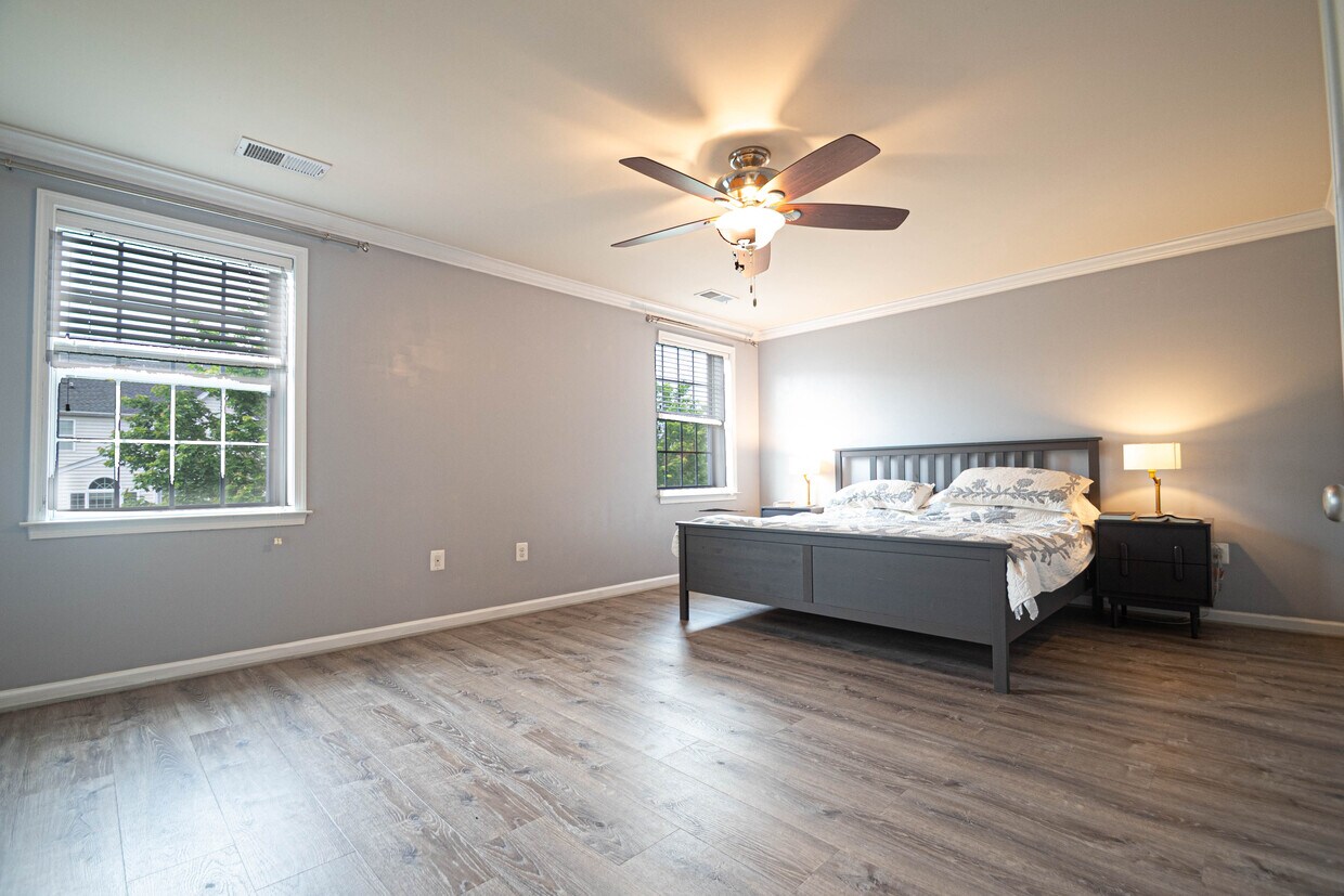 Foto principal - 15446 Painters Cove Way