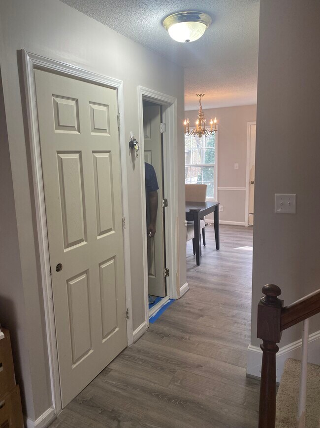 Foto del edificio - 1221 Collington Dr