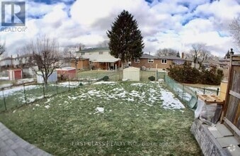 Building Photo - 26 Pindar Crescent