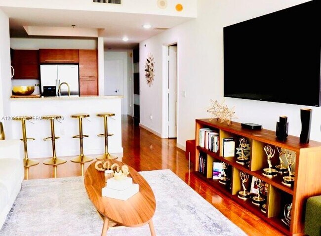 Foto del edificio - 2681 N Flamingo Rd