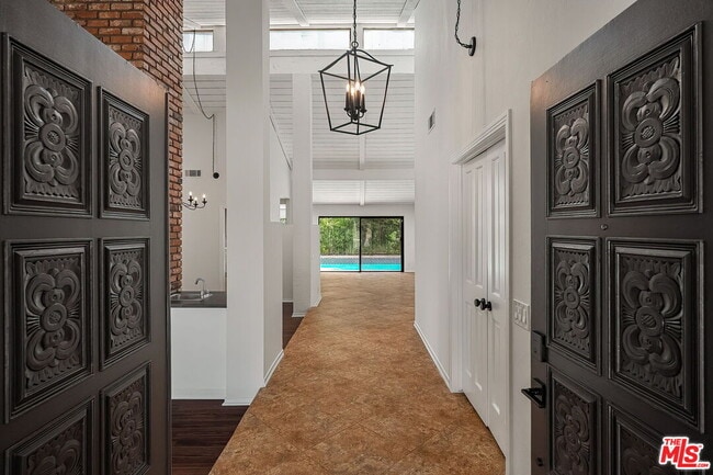Building Photo - 2952 Bottlebrush Dr