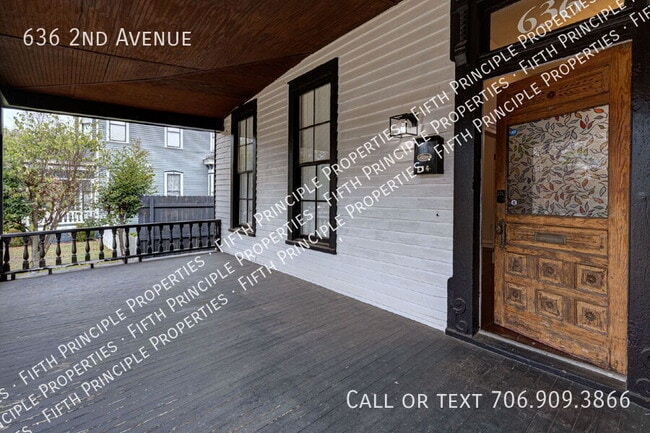 Foto del edificio - 636 2nd Ave