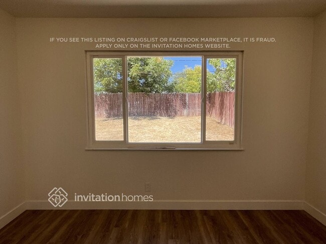 Building Photo - 6121 N Haven Dr