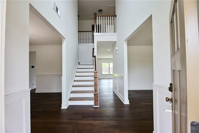 Foto del edificio - 983 Ensign Peak Ct