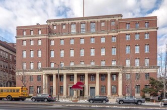 Building Photo - 1601 Spring Garden St