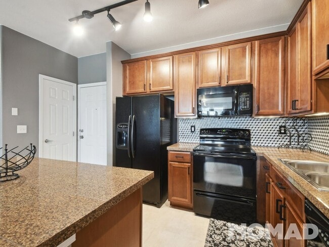 Foto del edificio - 15460 Canyon Gulch Ln