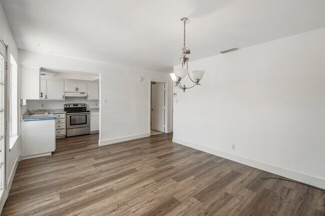 Building Photo - 6920 Allegheny Pl