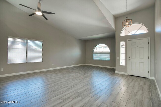 Foto del edificio - 762 N Boulder St