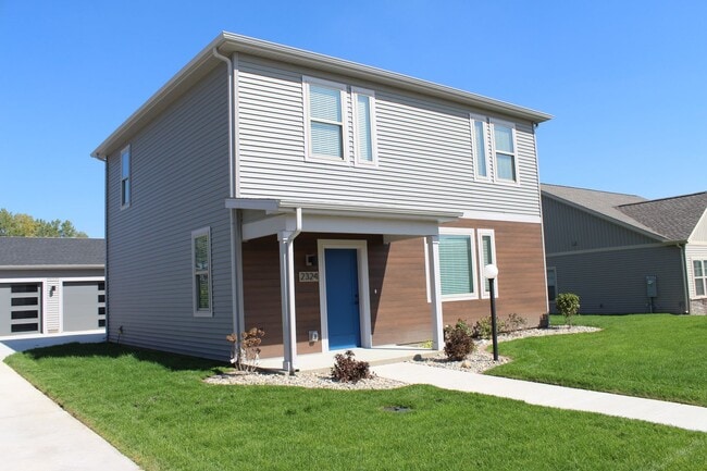 Foto del edificio - 2324 Lovie Ln