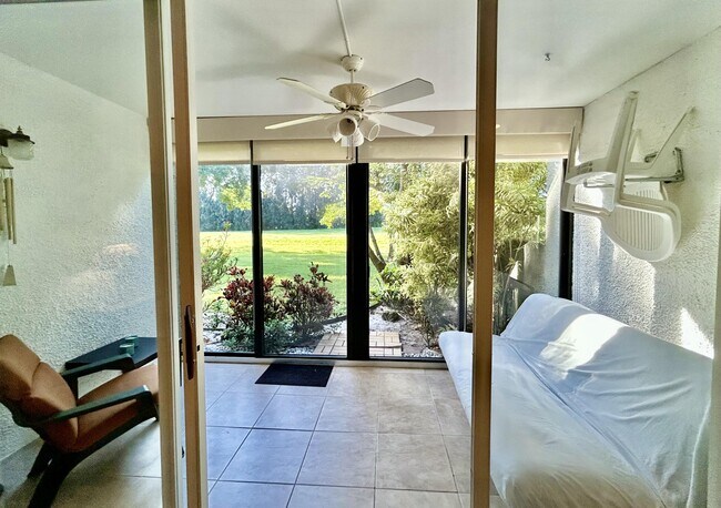 Foto del edificio - 4801 Esedra Ct