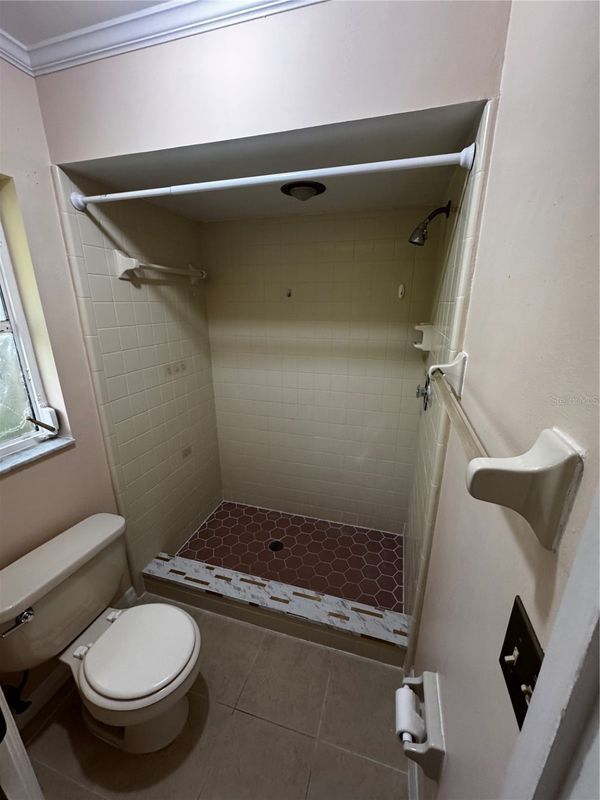 Foto del edificio - 2115 Stewart Ln