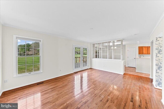 Foto del edificio - 506 Dunbarton Ct
