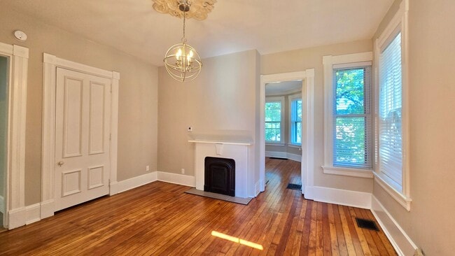 Building Photo - 214 Fairfield Ave