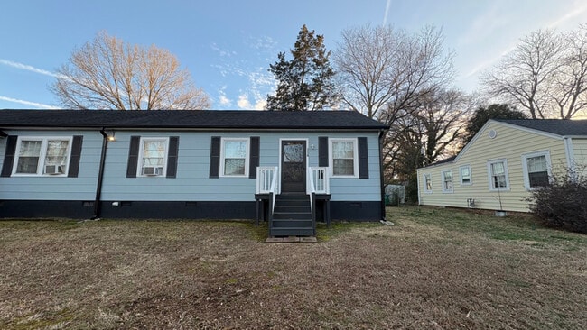 Building Photo - 203 W Washington Ave