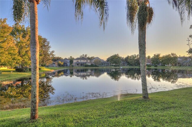 Foto del edificio - 10215 Evergreen Hill Dr