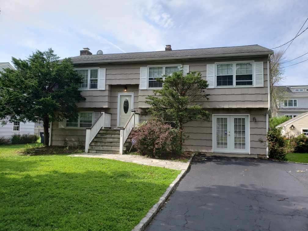 23 Birch Rd, Fairfield, CT 06824 House Rental in Fairfield, CT