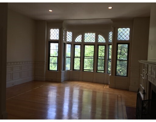 Foto del edificio - 183 Beacon St