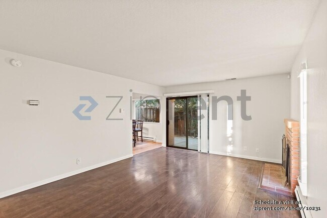 Foto del edificio - 2470 Poett Ln