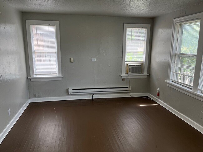 Foto del edificio - 3400 NW 15th St