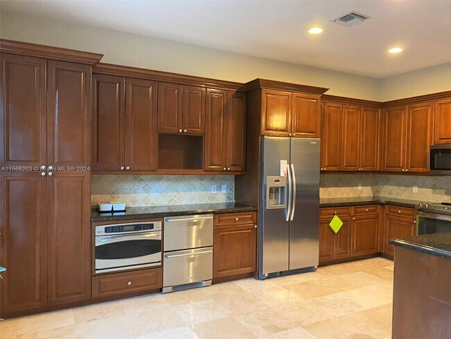 Foto del edificio - 1317 SW 23rd St
