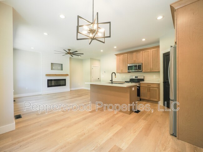 Foto del edificio - 933 Ansel St