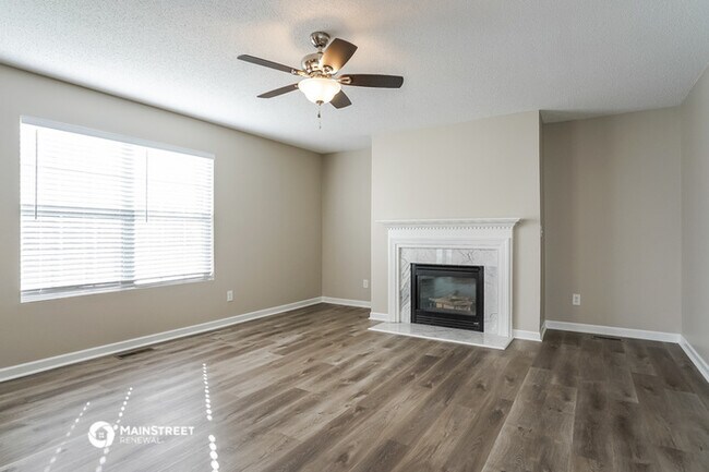 Foto del edificio - 453 Mayview Dr