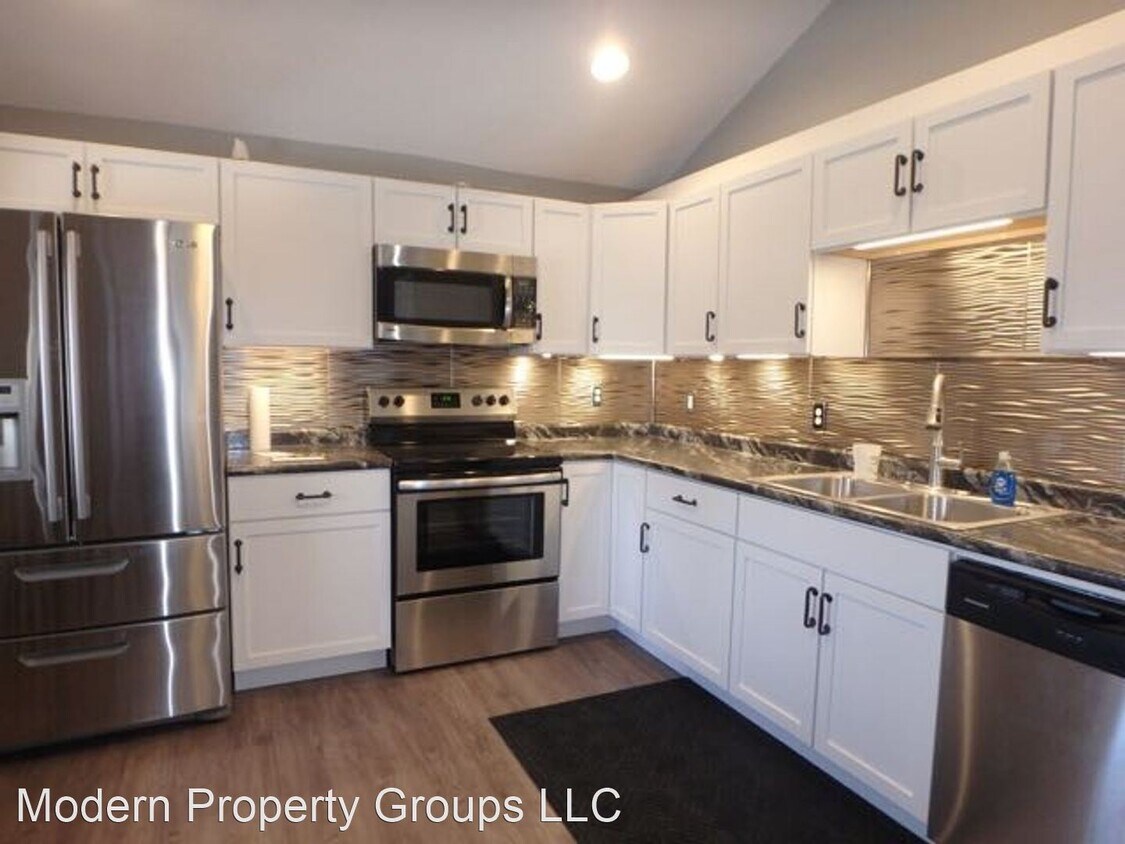 Foto principal - 2 br, 1 bath House - 203 S. Mary Ave.