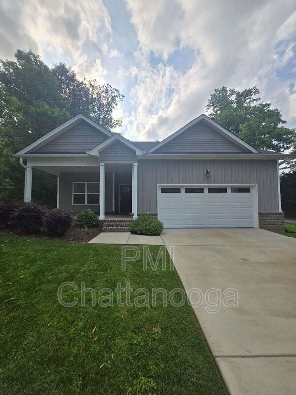 Photo - 2125 Mae Dell Road