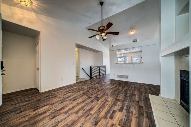 Building Photo - 7380 Middle Bay Way
