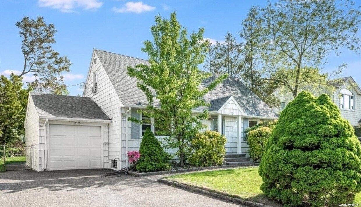Foto principal - 10 Woodhollow Rd
