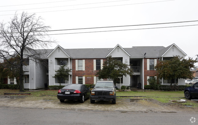 Building Photo - McNeil Star Apartments