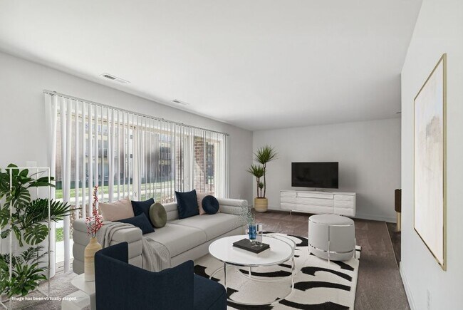 Building Photo - Rolling Park Apartments