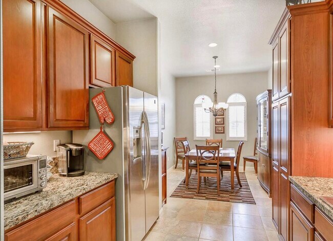 Building Photo - 81690 Avenida Alturas