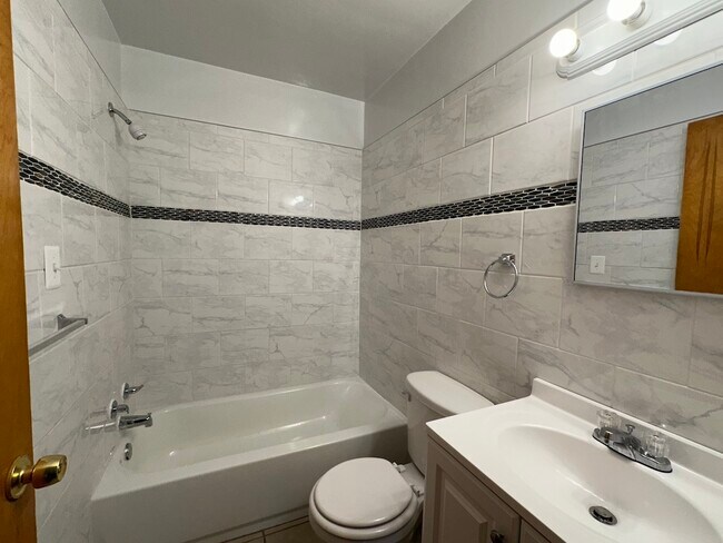 Foto del edificio - 26621 Belleair St