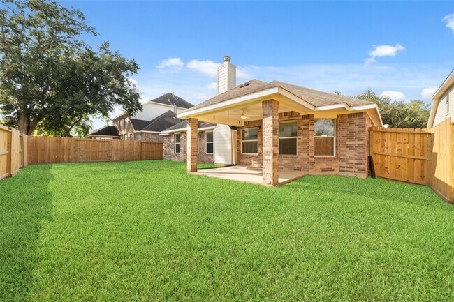 Foto del edificio - 14011 Pawnee Trails Dr
