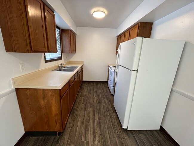 Foto del edificio - 12845 Renwood Dr