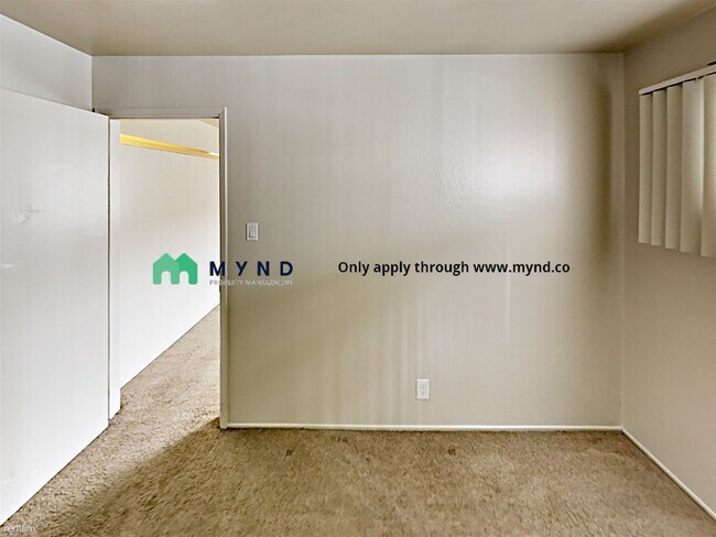 Building Photo - 1 br, 1 bath Apartment - 457 S 10th St Apt 4