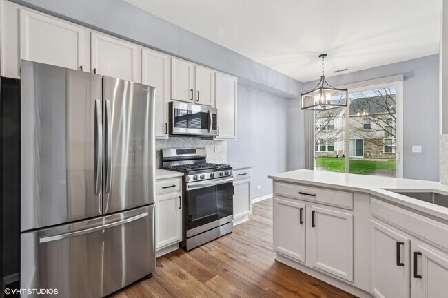 Foto del edificio - 24843 Franklin Ln