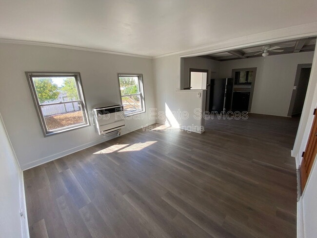 Building Photo - 4288 Cleveland Ave