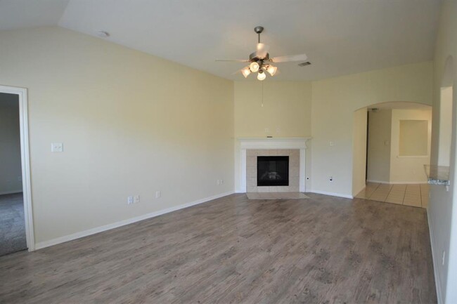 Building Photo - 19603 Aventine Plantation Dr