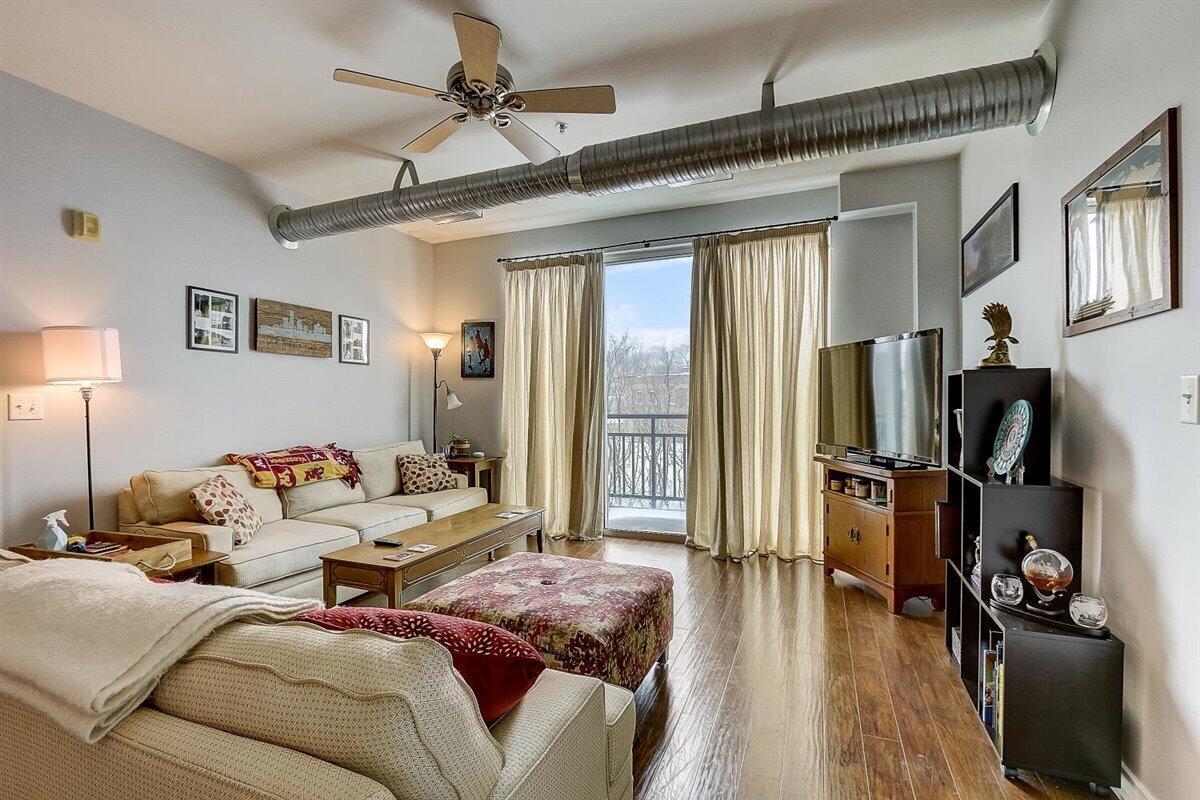 2080 N Commerce St Unit 418, Milwaukee, WI 53212 Condo for Rent in