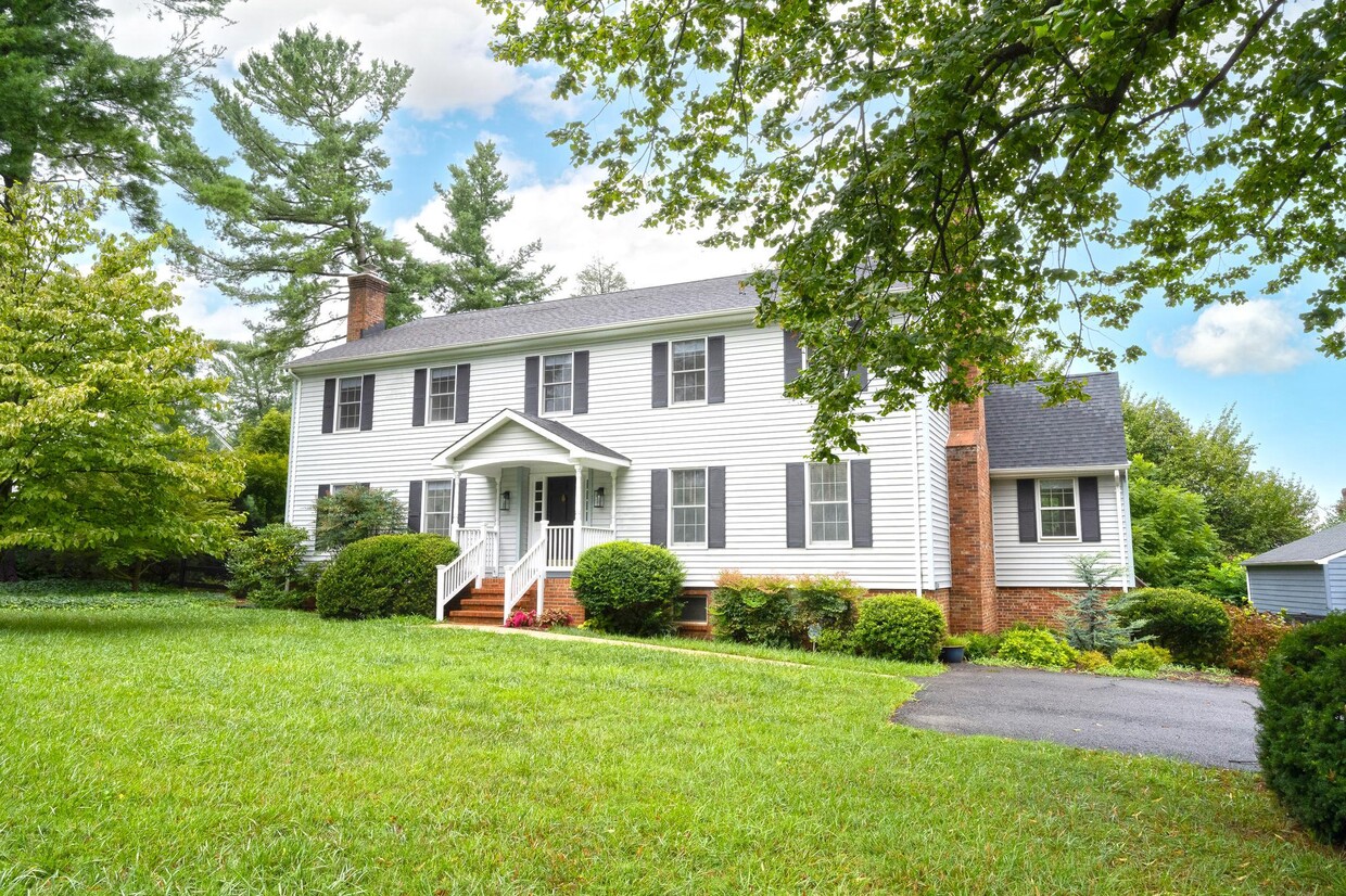 Primary Photo - 348 Culpeper St