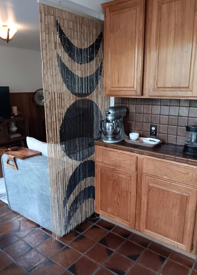 Foto del edificio - 15 Alvina Ave