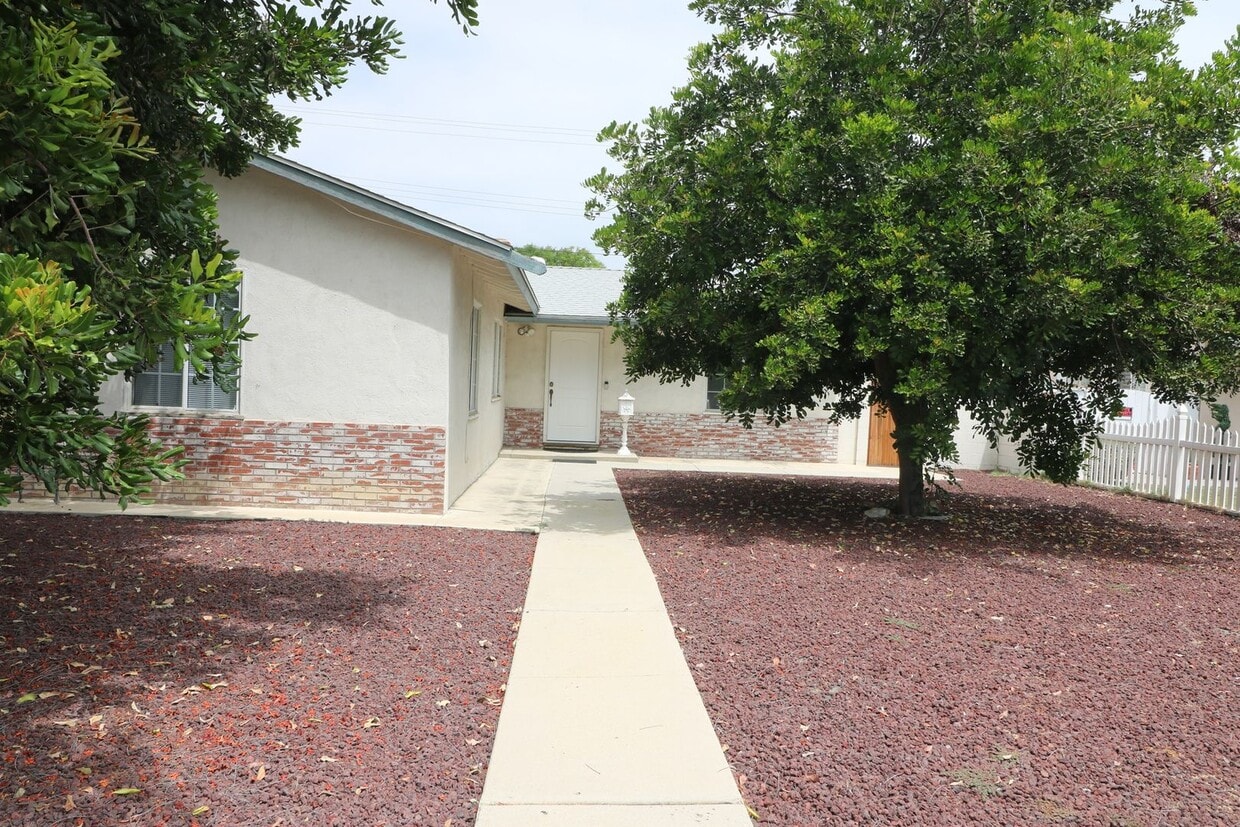 4/Bedroom Home for Lease in West Hills! - 4/Bedroom  Home for Lease in West Hills!