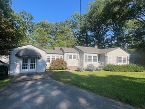 Building Photo - 115 Reese Rd