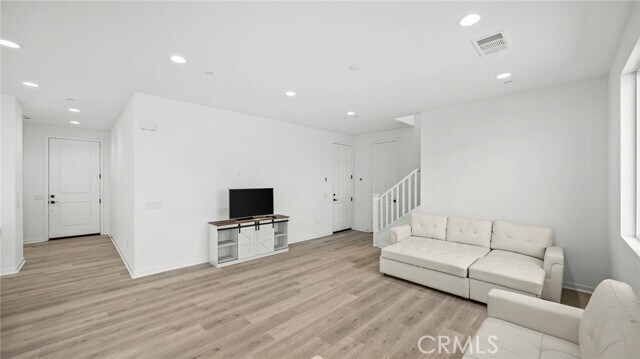 Building Photo - 23798 Solaris